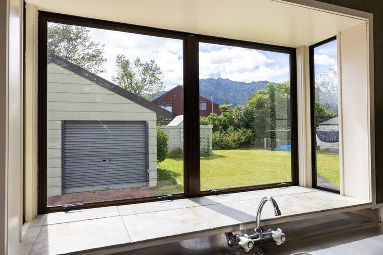 Photo of property in 124 Stanley Avenue, Te Aroha, 3320