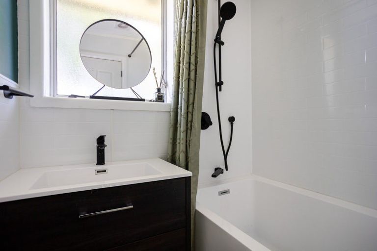 Photo of property in 15 Runciman Place, Dannevirke, 4930