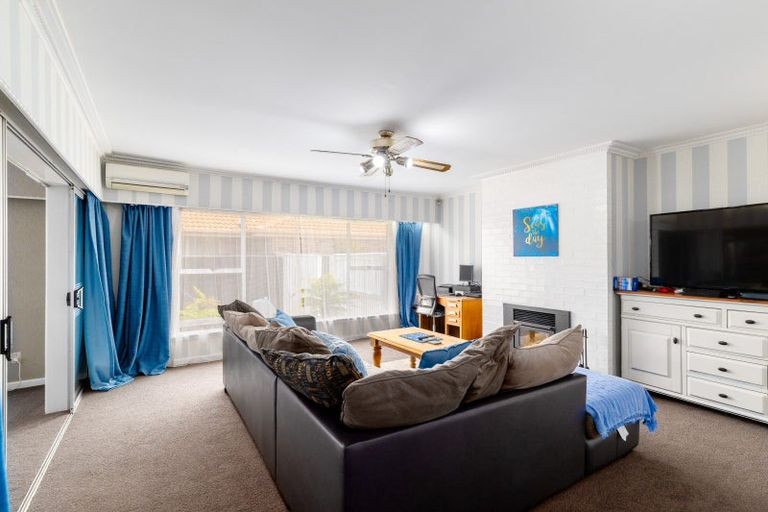 Photo of property in 18 Voss Street, Shirley, Christchurch, 8013