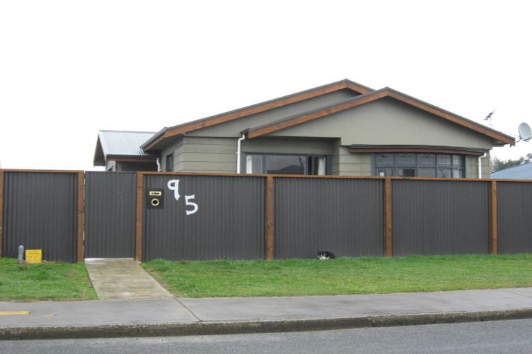 Photo of property in 95 Dipton Street, Kingswell, Invercargill, 9812