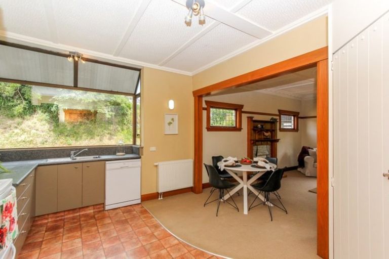 Photo of property in 107 Belt Road, New Plymouth, 4310