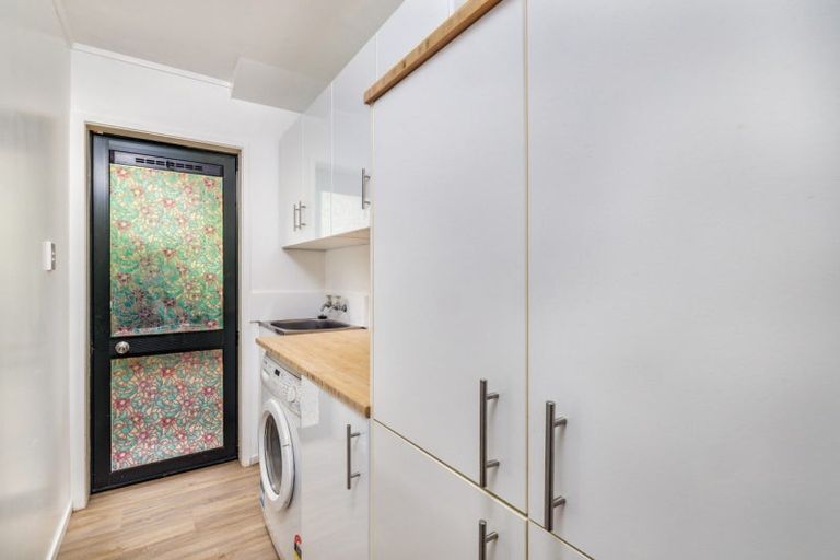 Photo of property in 32 Amokura Drive, Kerikeri, 0230