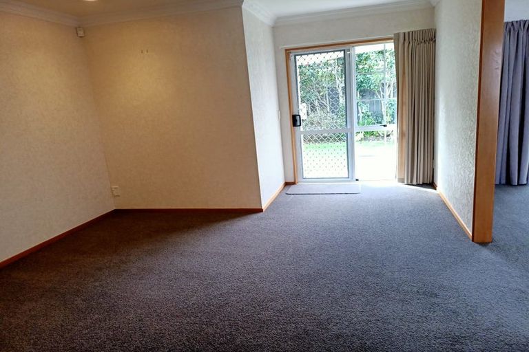 Photo of property in 103 Pahiatua Street, Hokowhitu, Palmerston North, 4410