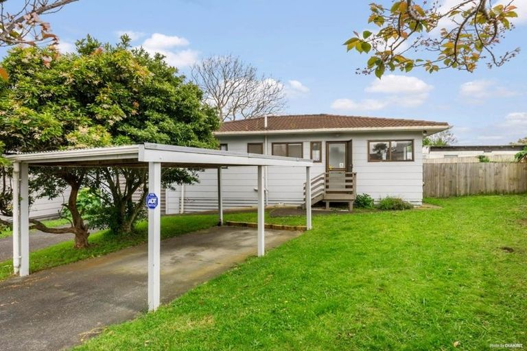Photo of property in 1/50 Tawa Crescent, Manurewa, Auckland, 2102