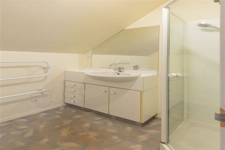 Photo of property in 2/179 Riccarton Road, Riccarton, Christchurch, 8041