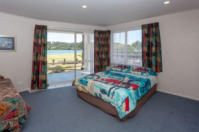 Photo of property in 21 Golden Hills Drive, Pauanui, Hikuai, 3579