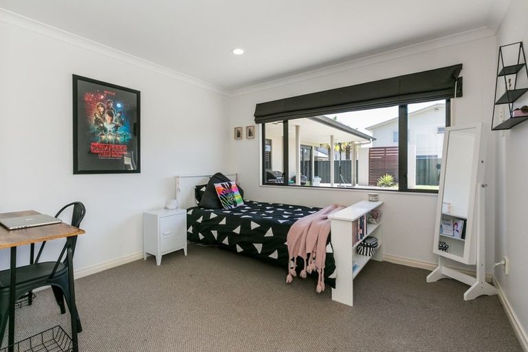 Photo of property in 91 Ferry Road, Clive, 4102