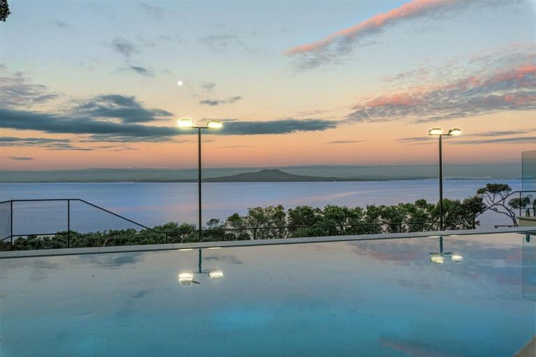 Photo of property in 245 Beach Road, Campbells Bay, Auckland, 0630