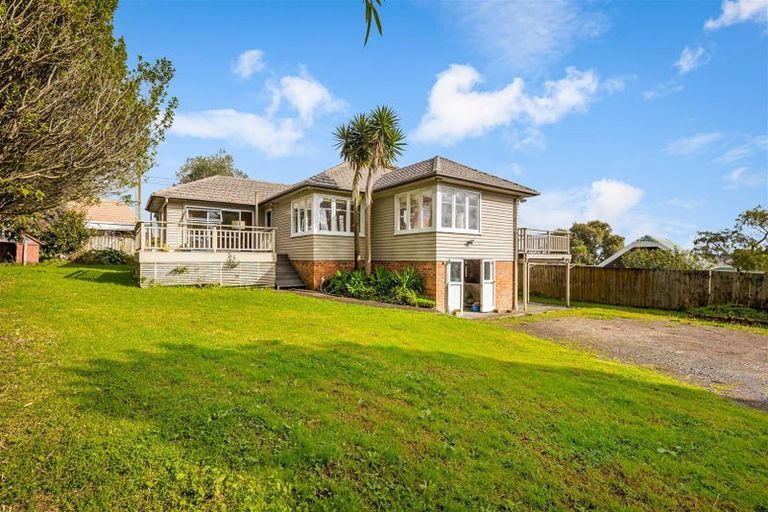 Photo of property in 48a Mcleod Road, Henderson, Auckland, 0612