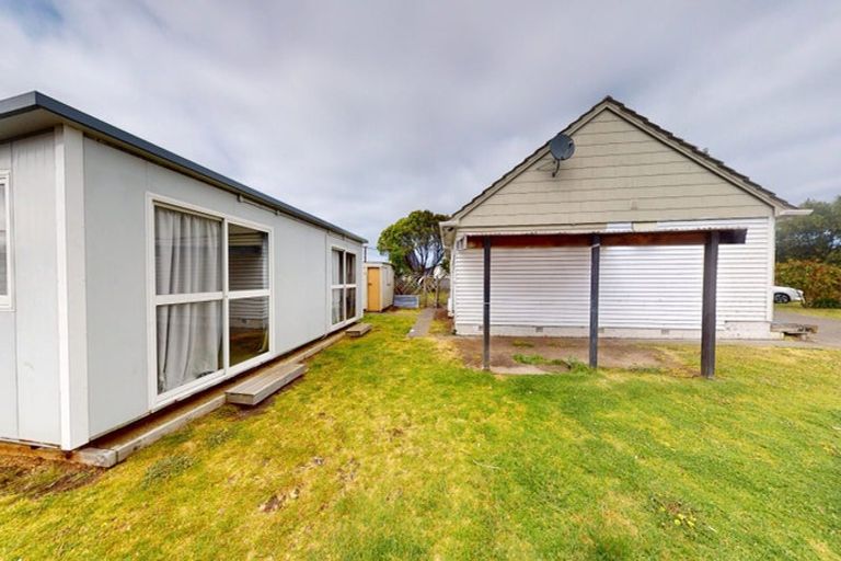 Photo of property in 59 Kowhai Street, Castlecliff, Whanganui, 4501