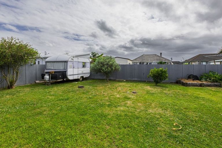 Photo of property in 12 Seddon Crescent, Marewa, Napier, 4110