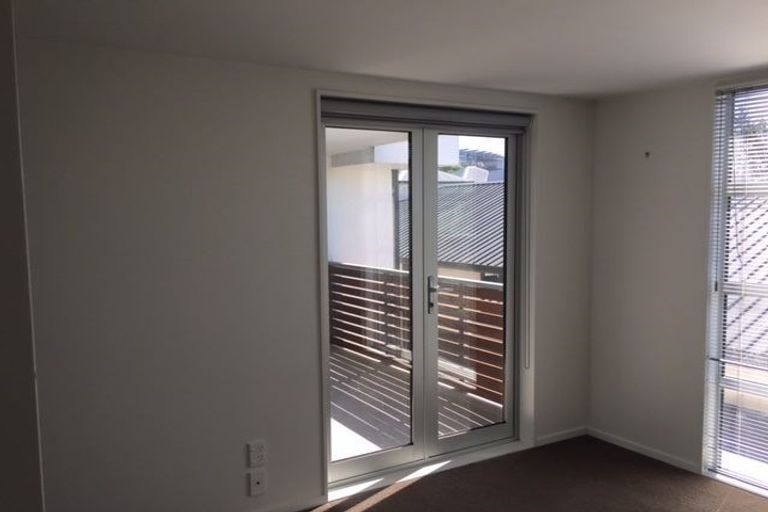 Photo of property in 43 Grafton Street, Waltham, Christchurch, 8011