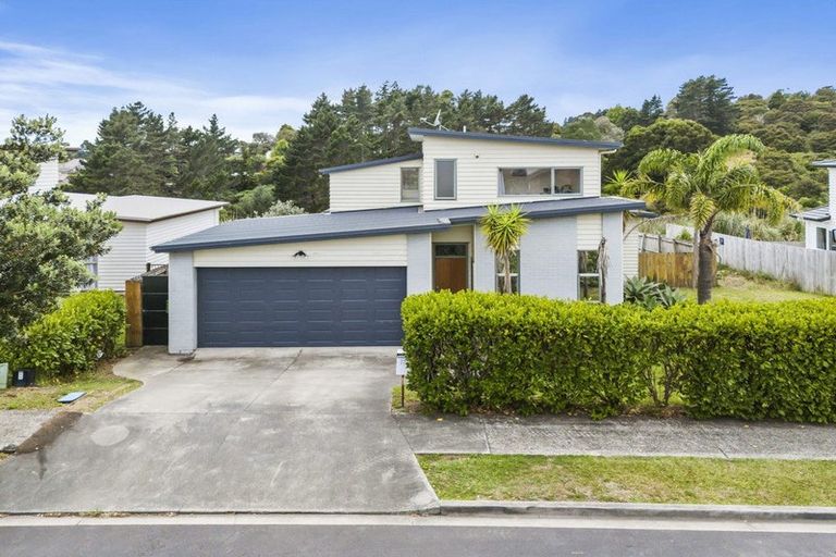 Photo of property in 22 Kokako Rise, Papakura, 2110
