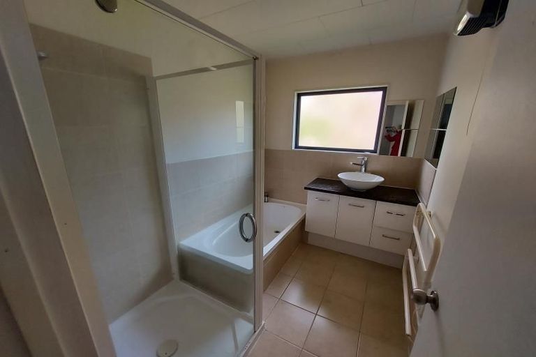 Photo of property in 19b Ogle Crescent, Te Kamo, Whangarei, 0112