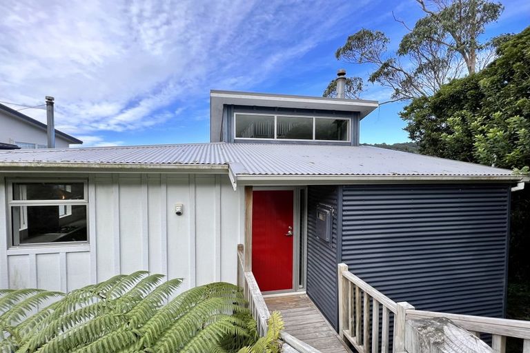 Photo of property in 59 Chartwell Drive, Crofton Downs, Wellington, 6035