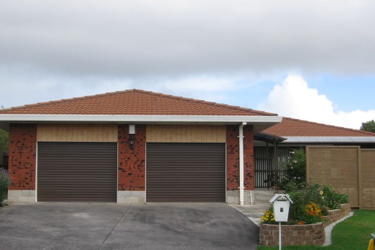 Photo of property in 7 Ciprian Place, Henderson, Auckland, 0612