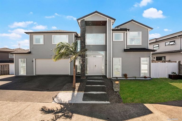 Photo of property in 20 Spyglass Street, Red Beach, 0932