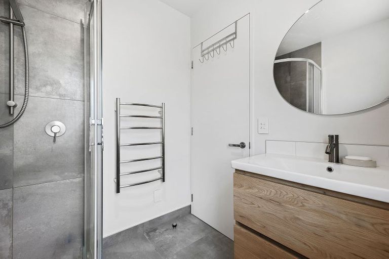 Photo of property in 2/535 Saint Asaph Street, Phillipstown, Christchurch, 8011