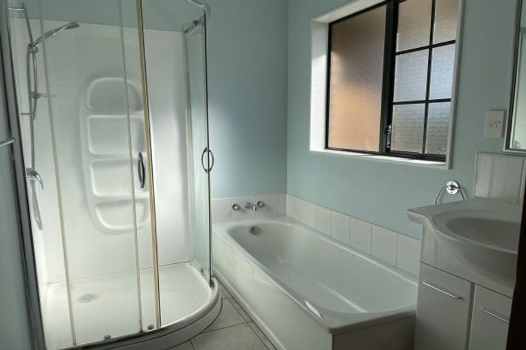 Photo of property in 49 Lyndhurst Street, Takaro, Palmerston North, 4412