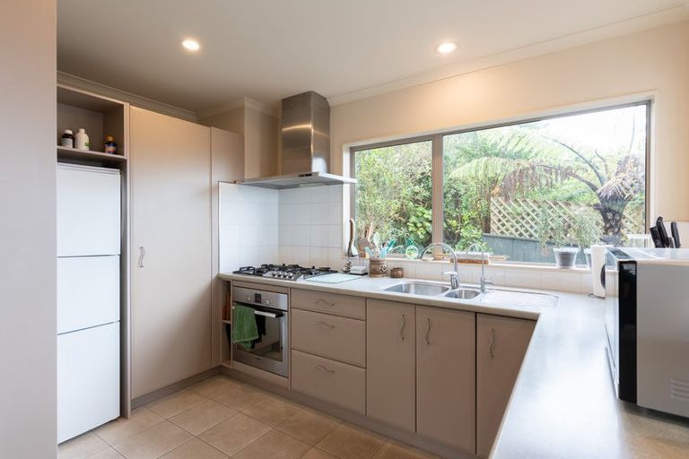 Photo of property in 15 Birch Street, Johnsonville, Wellington, 6037