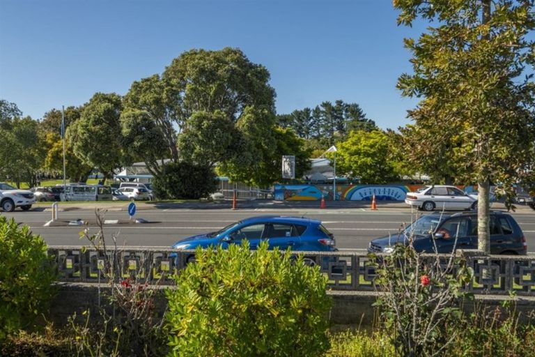 Photo of property in 21 Millers Road, Brookfield, Tauranga, 3110
