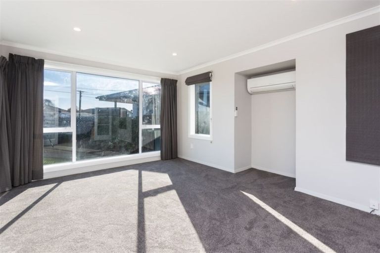 Photo of property in 25 Horton Place, Avondale, Christchurch, 8061