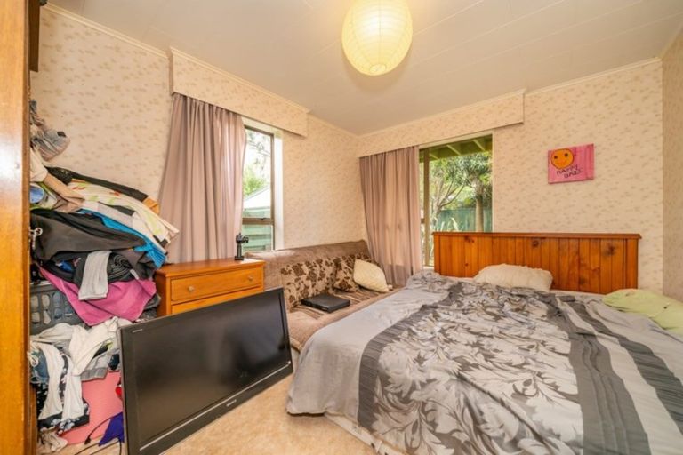 Photo of property in 2/27 Gemstone Drive, Birchville, Upper Hutt, 5018