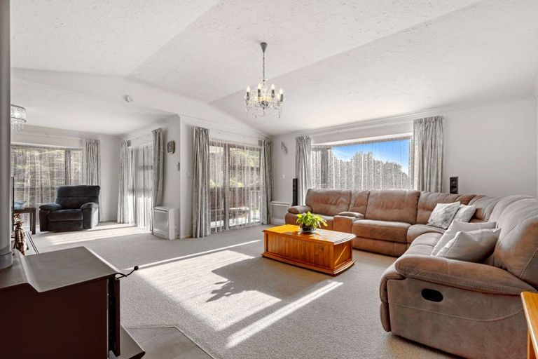 Photo of property in 5/1 Angle Street, Picton, 7220