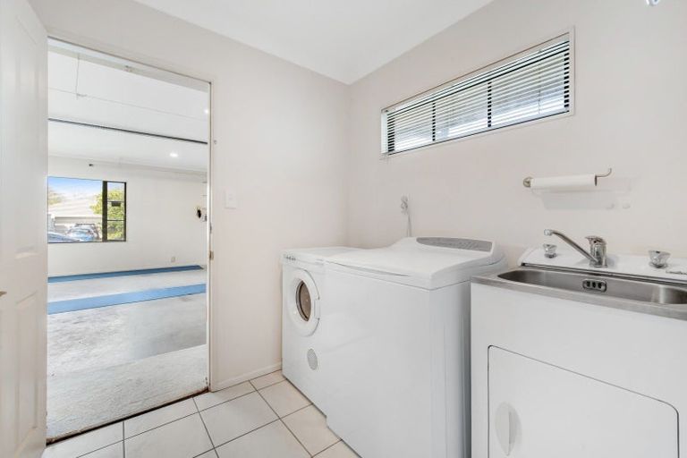 Photo of property in 4 Inagh Close, Dannemora, Auckland, 2016