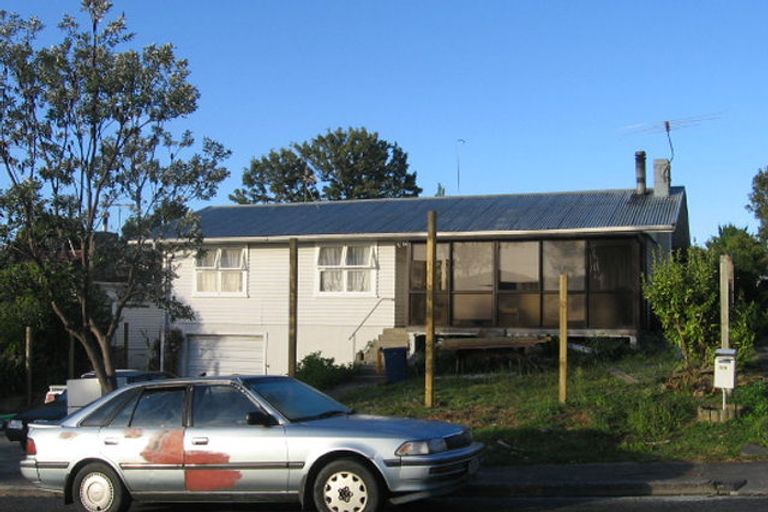 Photo of property in 6 Locket Road, Glenfield, Auckland, 0629