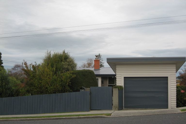 Photo of property in 19 Lewin Street, Balclutha, 9230