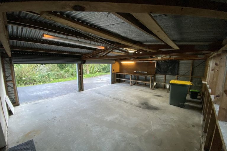 Photo of property in 1/6 Makora Road, Massey, Auckland, 0614