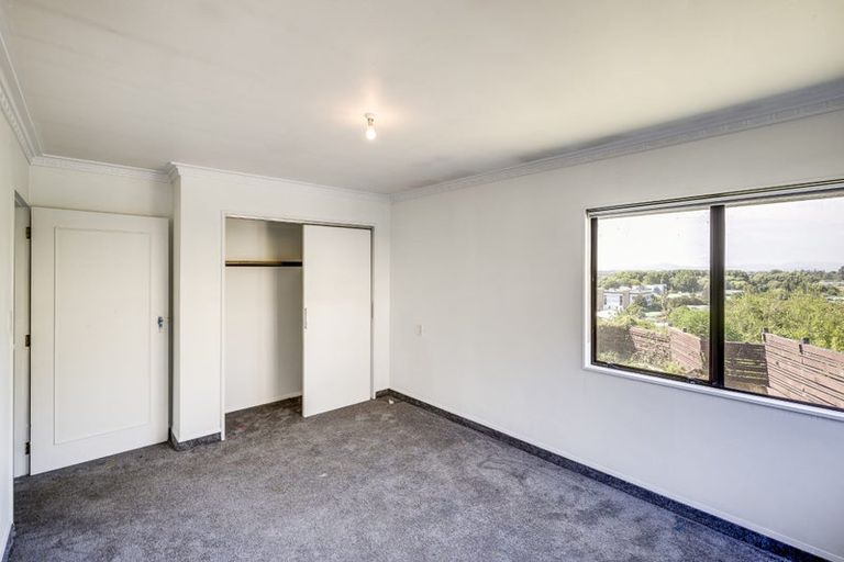 Photo of property in 10 Poaka Place, Taradale, Napier, 4112