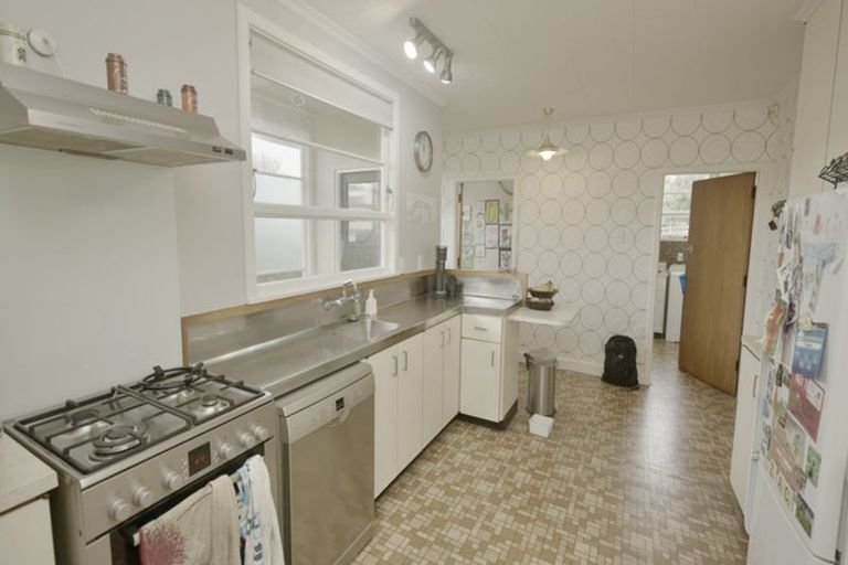 Photo of property in 387 Albert Street, Hokowhitu, Palmerston North, 4410