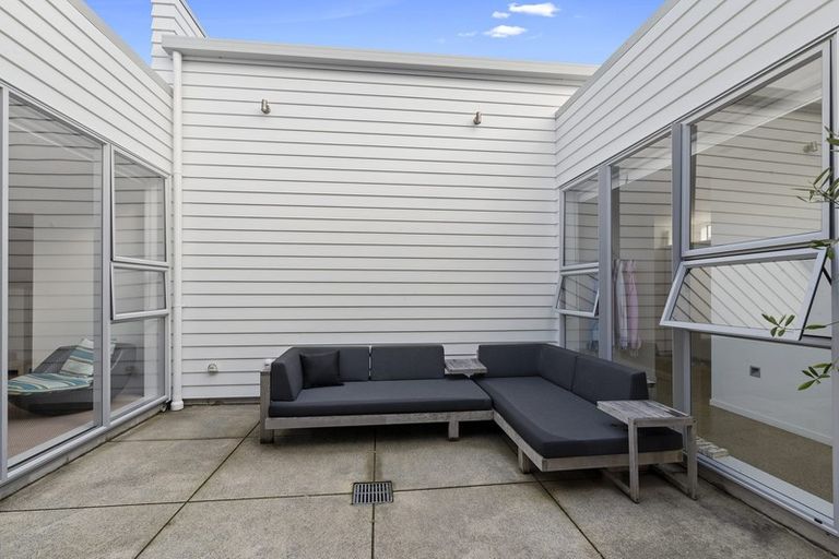 Photo of property in 7 Patiki Place, Omaha, 0986