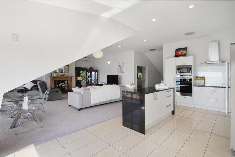 Photo of property in 26 Crispe Road, Clarks Beach, 2122