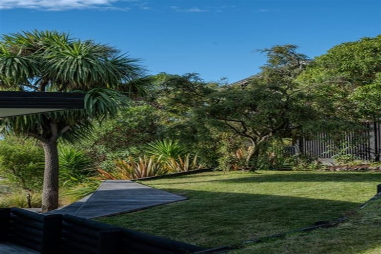 Photo of property in 29 Soleares Avenue, Mount Pleasant, Christchurch, 8081