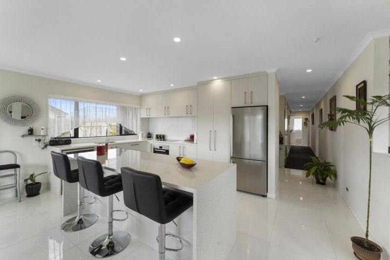 Photo of property in 6 Moy Place, Otaki, 5512