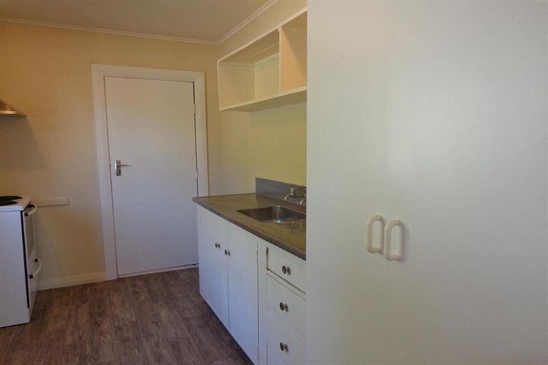 Photo of property in 2/57 Mathesons Road, Phillipstown, Christchurch, 8011