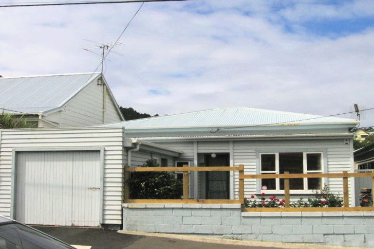 Photo of property in 14 Harper Street, Newtown, Wellington, 6021