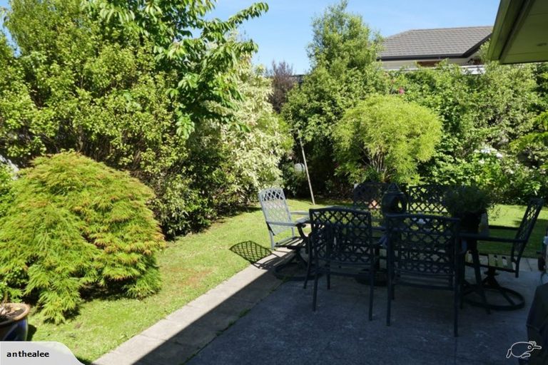 Photo of property in 8 Greenstone Grove, Brown Owl, Upper Hutt, 5018