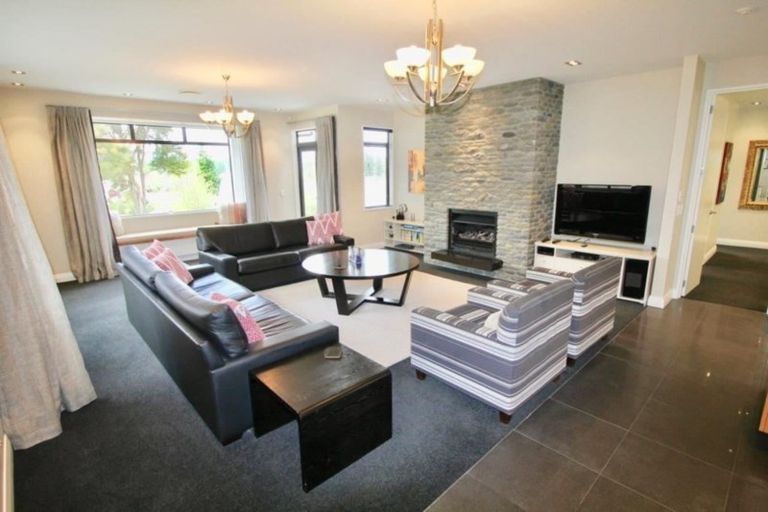 Photo of property in 59 Saint James Avenue, Hanmer Springs, 7334