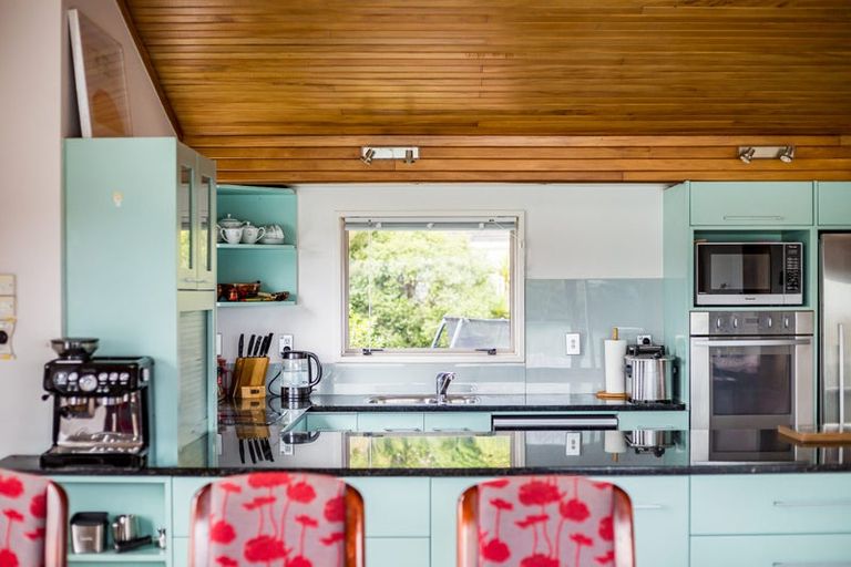 Photo of property in 35 Bosun Terrace, Whitby, Porirua, 5024