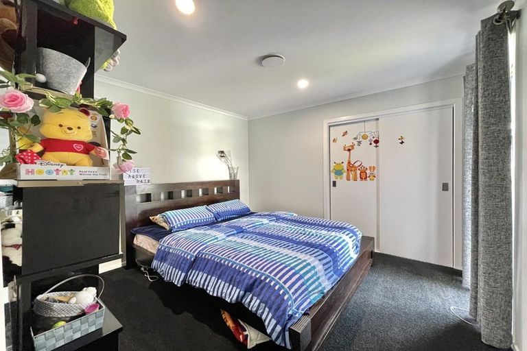 Photo of property in 34 Te Ara O Toroa, Wainuiomata, Lower Hutt, 5014