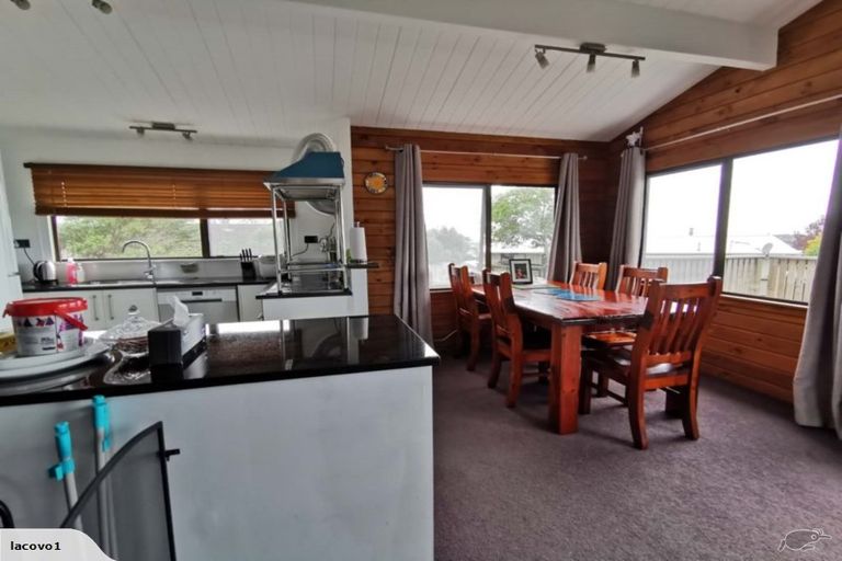 Photo of property in 22 Palomino Drive, Henderson, Auckland, 0612