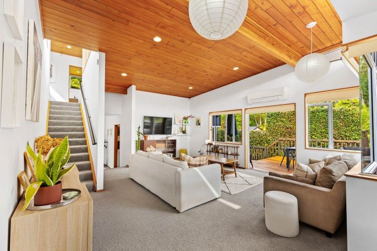 Photo of property in 190a Hutchinson Avenue, New Lynn, Auckland, 0600