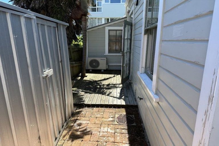 Photo of property in 89 Pirie Street, Mount Victoria, Wellington, 6011