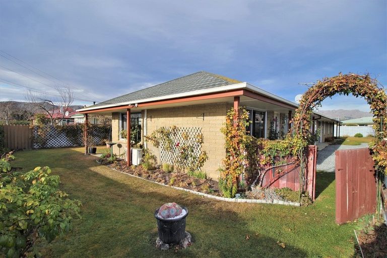 Photo of property in 28a Killarney Street, Waitati, 9085
