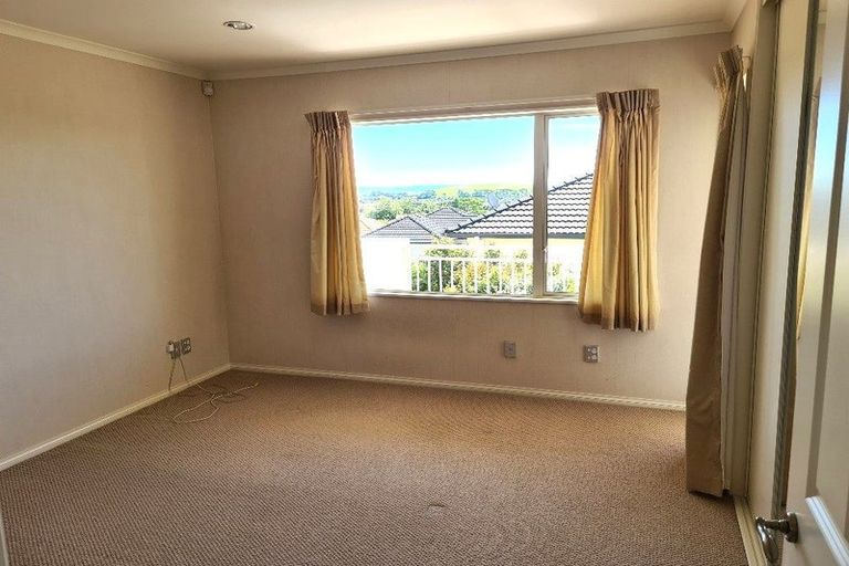 Photo of property in 21 Dunvegan Rise, East Tamaki Heights, Auckland, 2016