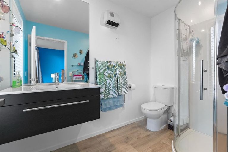 Photo of property in 6 Batsford Lane, Lower Shotover, Queenstown, 9371